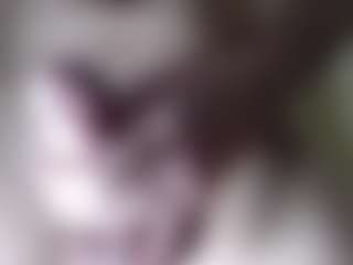01elnene01's Live Sex Cam Show