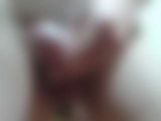 Live cam show with 01elnene01 - Brown Eyes on Camsoda