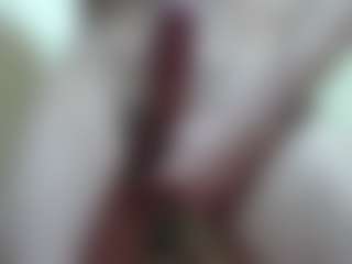 Live cam show with 01elnene01 - Dildo on Uber Horny
