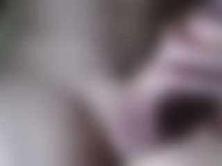 01elnene01's Live Sex Cam Show