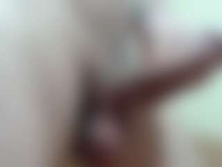Live cam show with 01elnene01 - Tease on SquirtSoMuch