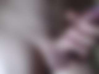 01elnene01's Live Sex Cam Show
