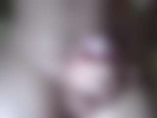 Live cam show with 01elnene01 - Dildo on liverealitysex.com