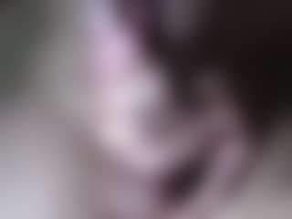 01elnene01's Live Sex Cam Show