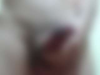 Live cam show with 01elnene01 - Armpits on madthumbs
