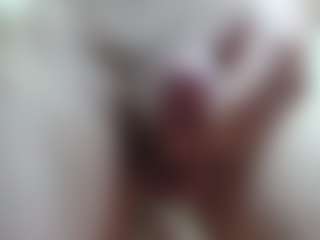 Live cam show with 01elnene01 - Brown Eyes on Camsoda