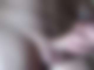 01elnene01's Live Sex Cam Show