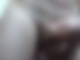 01elnene01's Live Sex Cam Show