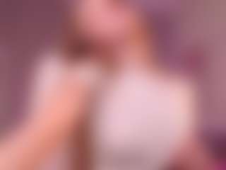 Adria-Arjonaa's Live Sex Cam Show