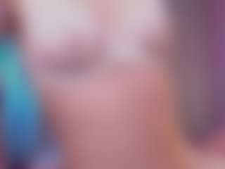 Adria-Arjonaa's Live Sex Cam Show