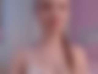 Adria-Arjonaa's Live Sex Cam Show
