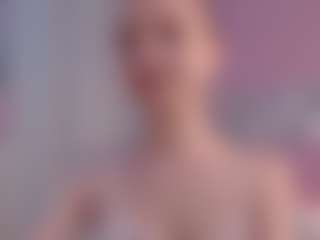 Adria-Arjonaa's Live Sex Cam Show