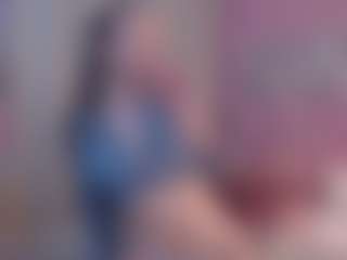 Show di cam dal vivo con Adria-Arjonaa - Spank su Camsoda