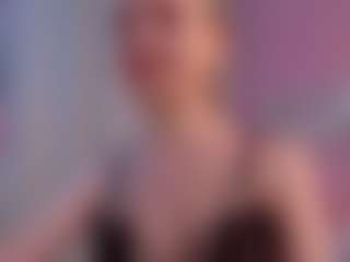Adria-Arjonaa's Live Sex Cam Show