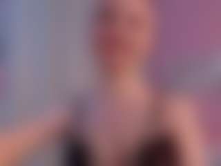 Adria-Arjonaa's Live Sex Cam Show