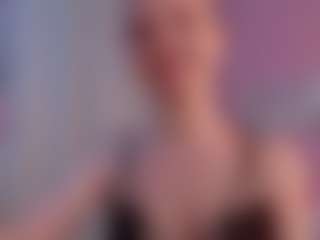 Adria-Arjonaa's Live Sex Cam Show