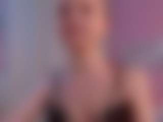 Adria-Arjonaa's Live Sex Cam Show