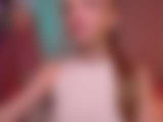 Adria-Arjonaa's Live Sex Cam Show