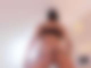 Alyson-Palmer's Live Sex Cam Show