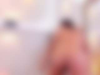 Alyson-Palmer's Live Sex Cam Show