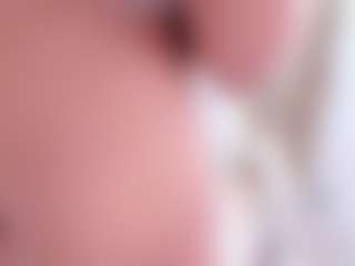 Live cam show with Alyson-Palmer - Role Play on Big Tits