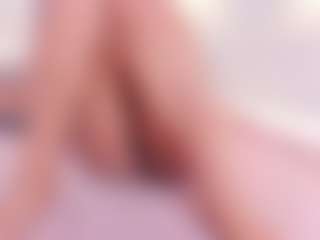 Alyson-Palmer's Live Sex Cam Show