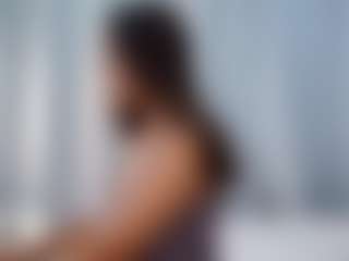 Live cam show with AmeliaEmmy - Dirty Talk on eurowanks.com