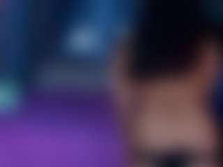 Live cam show with AmeliaEmmy - Middle Aged on camtv