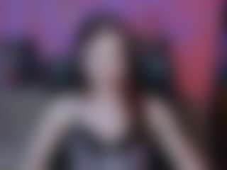 bloom-night's Live Sex Cam Show