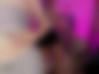 Live cam show with bloom-night - Drinking on eurowanks.com