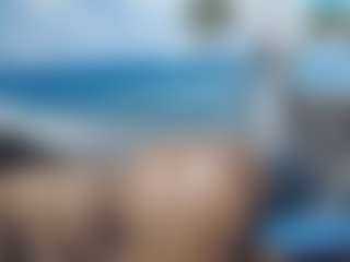 BUSTYBELLAXXX MILF webcam performer live streaming
