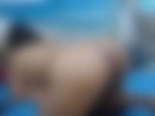 BUSTYBELLAXXX's Live Sex Cam Show
