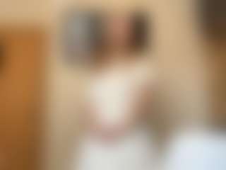 Live cam show with Lola - Granny on liverealitysex.com