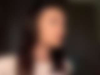 Live cam show with CarolinaBeute - New Teen (18+) on AdultVida.com