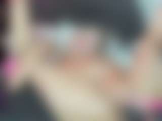 Carolinacoleman26's Live Sex Cam Show