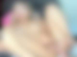 Live cam show with Carolinacoleman26 - New Brown Eyes on dropp.cam