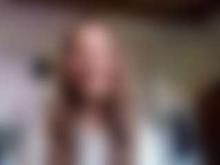 Live cam show with CharityHollner - Fingering on Mixed Magazine Live