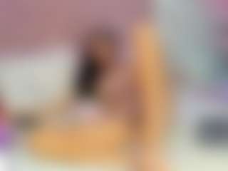 Live cam show with Cheryl1 - Striptease on CamClone