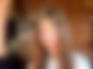 Live cam show with ClarisGropp - Public Brown Hair on testsause.com
