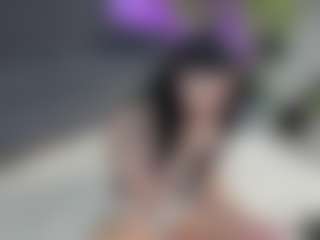 Live cam show with DianaRayy - College Brown Hair on Camsoda