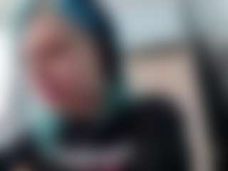 Live cam show with ElizaFranklin - Petite MILF on Dolls Live