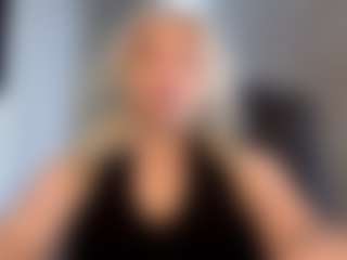 LucretiaLampsas's Live Sex Cam Show