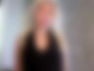 LucretiaLampsas's Live Sex Cam Show