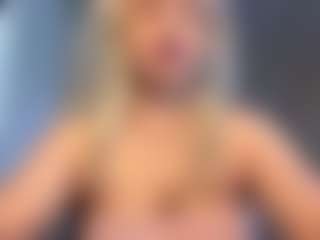 LucretiaLampsas's Live Sex Cam Show