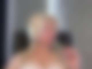 LucretiaLampsas's Live Sex Cam Show