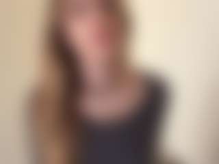 Live cam show with MicaelaRafus - Spank on Cam Slut