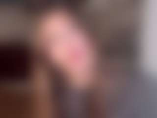 Live cam show with MicaelaRafus - Blonde Hair Teen (18+) on Mixed Magazine Live
