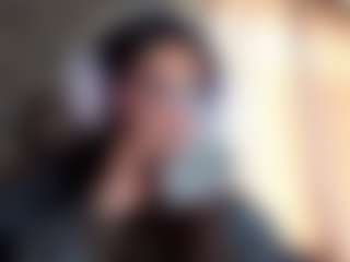 Live cam show with NeelyStonesifer - Teen (18+) on liverealitysex.com