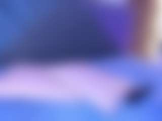 Live cam show with neftis-tay - Drinking on Camiplay Live
