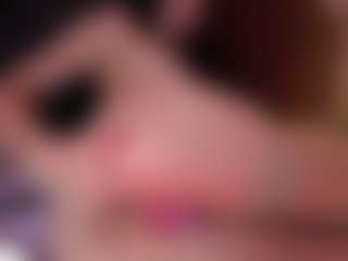 Live cam show with neftis-tay - Smoking on xheatlive.com